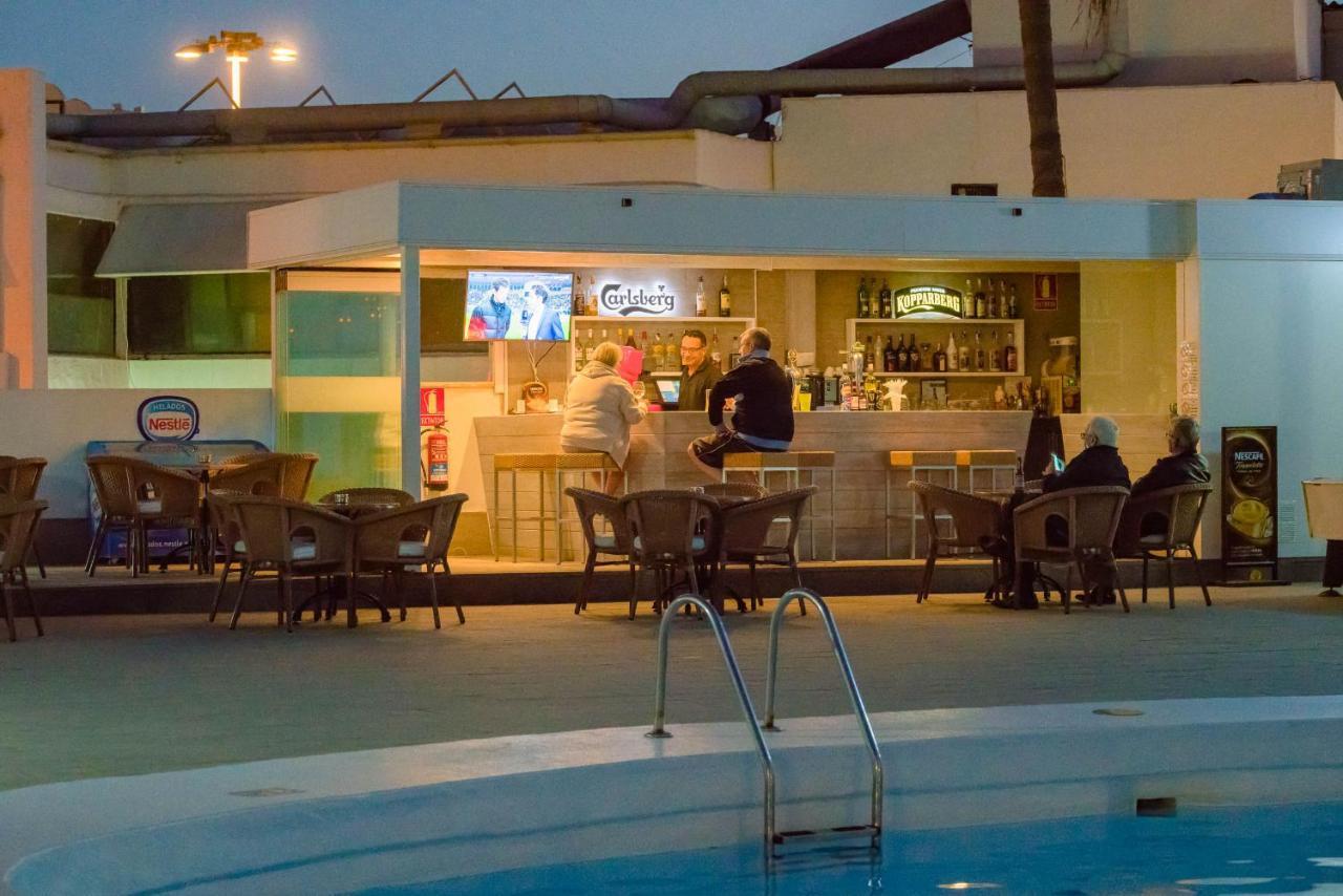 Apartamentos Elena Puerto del Carmen  Exterior foto