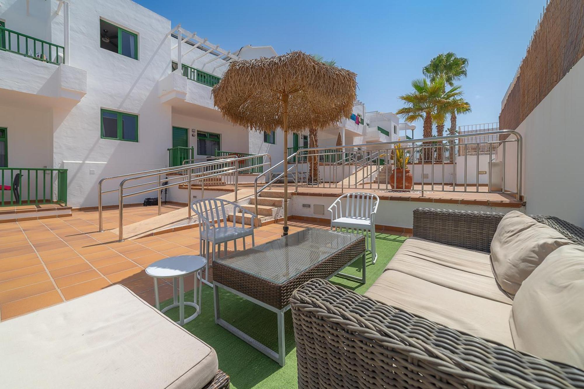 Apartamentos Elena Puerto del Carmen  Exterior foto
