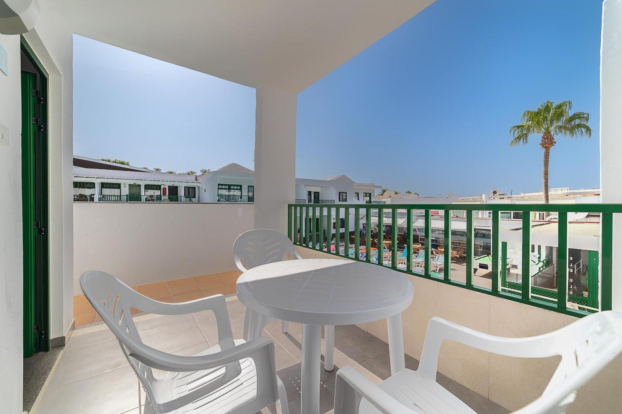Apartamentos Elena Puerto del Carmen  Exterior foto