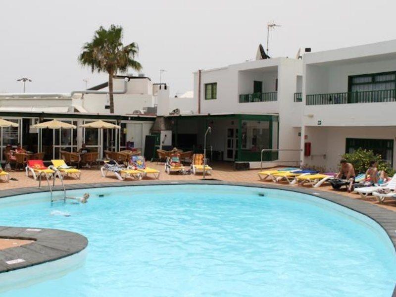 Apartamentos Elena Puerto del Carmen  Exterior foto
