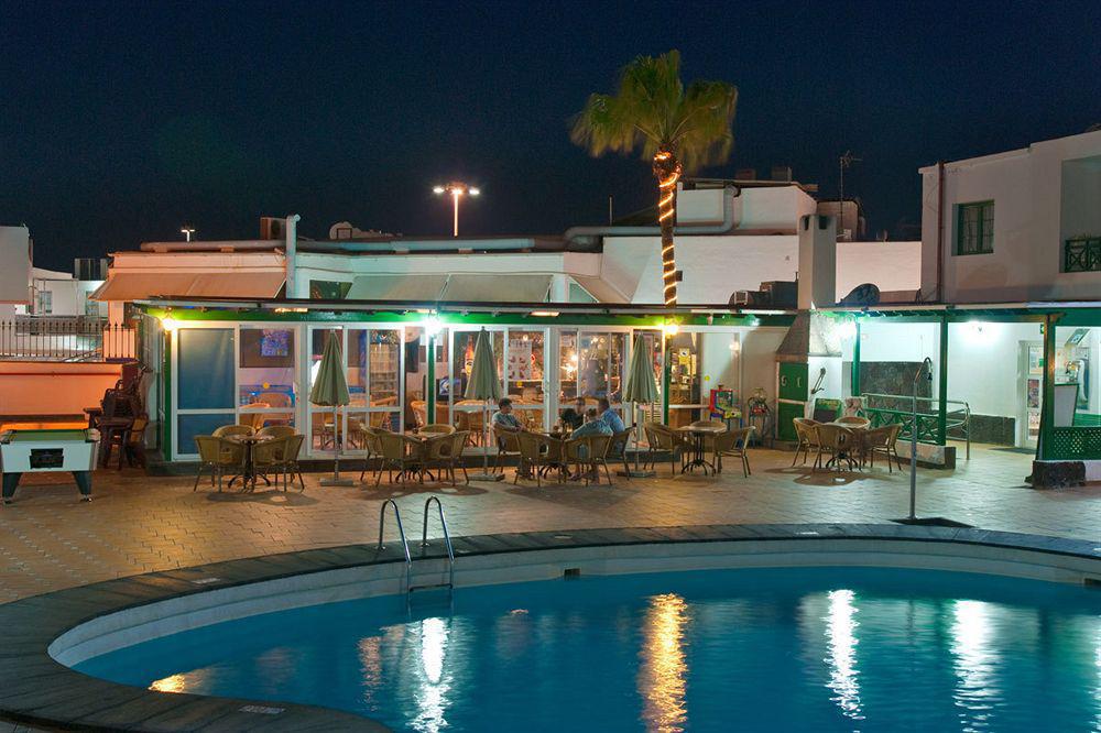 Apartamentos Elena Puerto del Carmen  Exterior foto